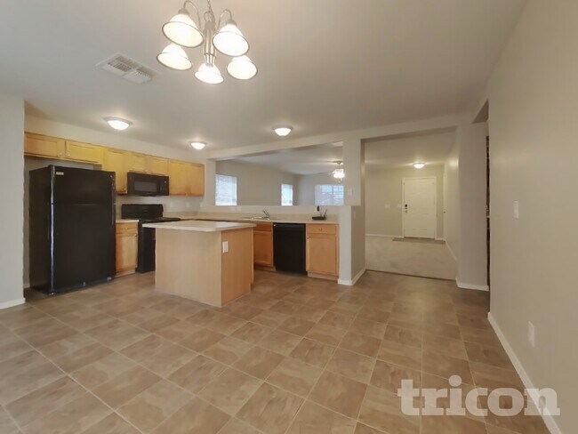 Photo - 12510 W Scotts Dr