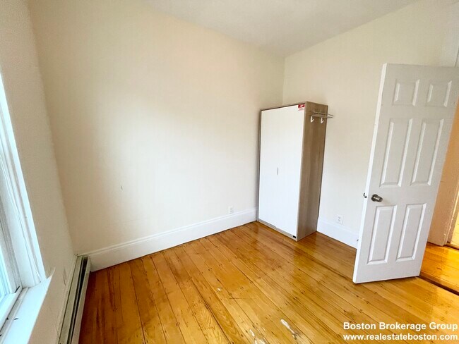 Photo - 1 Folsom Ave Unit 1