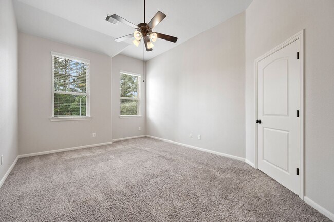 Photo - 18554 Jasmine Garden Pl