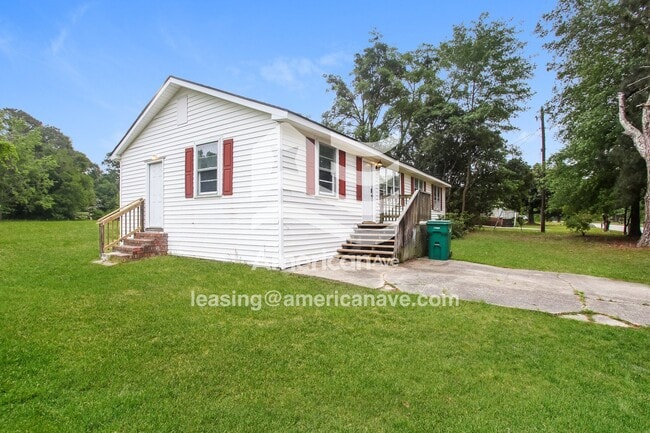 Photo - 2325 Boulevard Rd