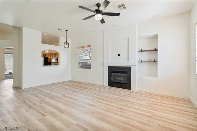 Photo - 3213 Bracknell St