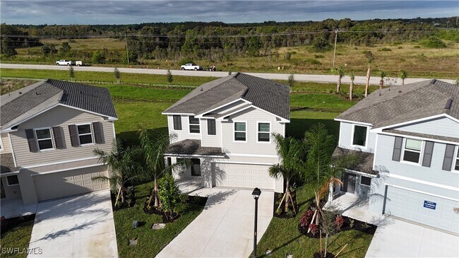 Photo - 19505 Fairhill Ct