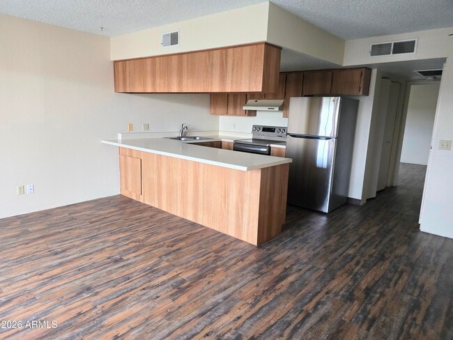 Photo - 455 N Tegner St Unit 8