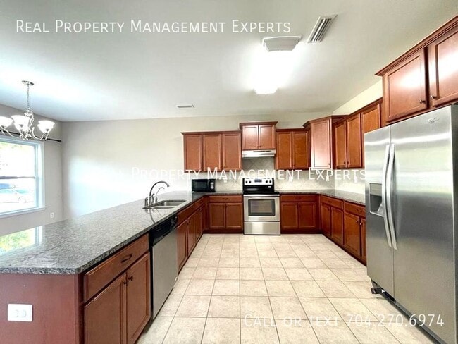 Photo - 2309 Marthas Ridge Dr