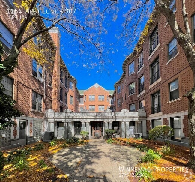 Building Photo - 1154 West Lunt-307 Unit 307 Rental