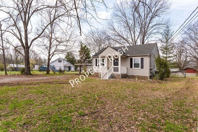 Photo - 248 East Ave