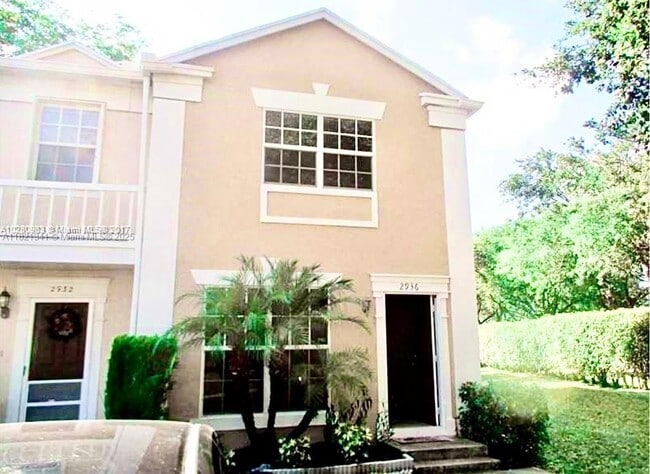 Photo - 2936 Belmont Ln Townhome