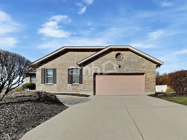 Building Photo - 110 Justin Pl