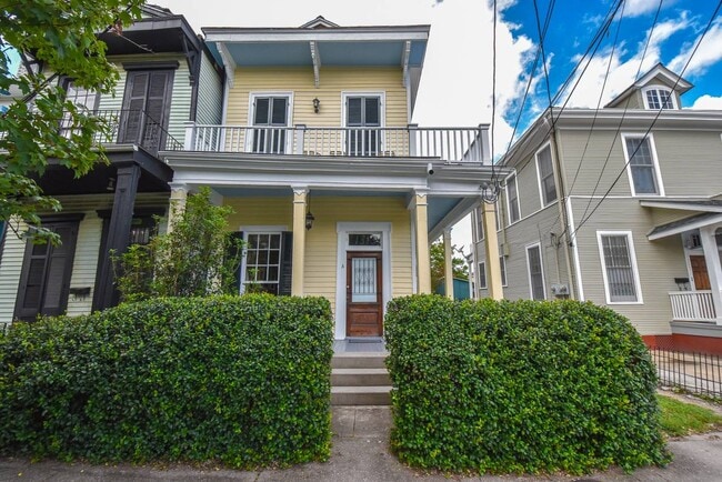 Building Photo - 1313 Coliseum St Unit A Rental