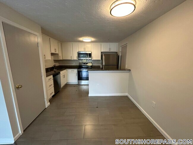 Photo - 38-48 Dean St Unit H