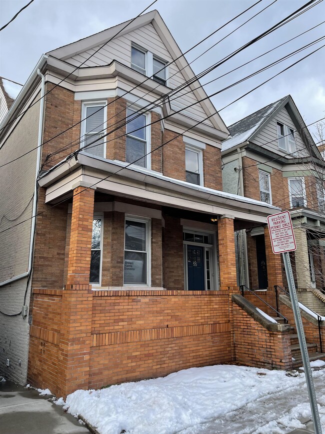 Building Photo - 55 Bonn Pl Unit 2