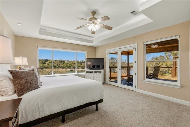 Photo - 25207 Lakeview Dr