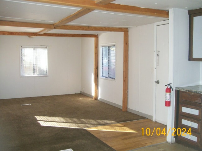 Photo - 3098 Springhill Rd