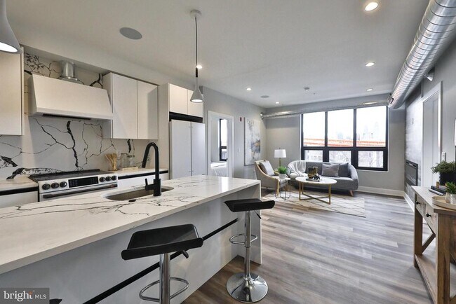 Photo - 1612 Cambridge St Unit 304