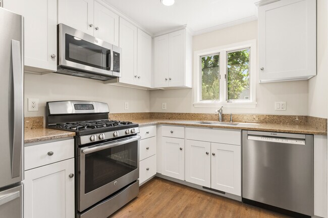 Photo - 36 Decatur St