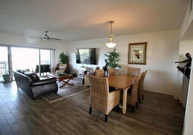 Photo - 6425 Shoreline Dr Unit 10503