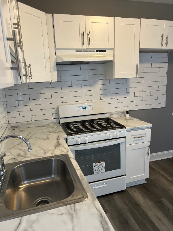 Photo - 1941 N Stanley St