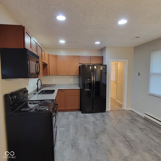 Photo - 4502 Aristocrat Ln