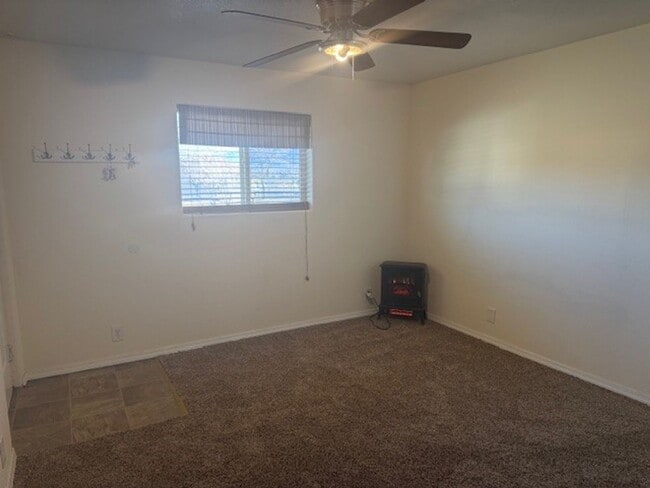 Photo - <B>Dayton Studio All Utilities Included<br><br>