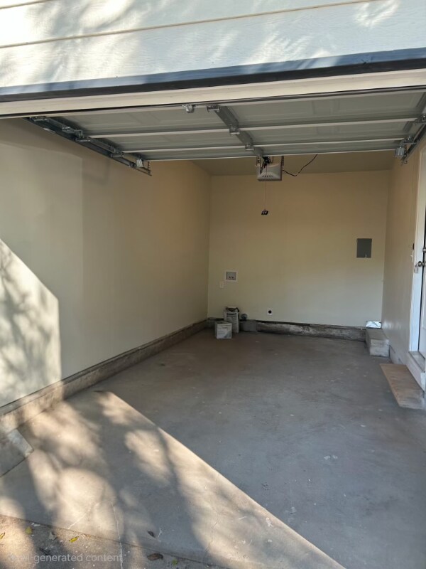 Photo - 5605 Hiett Ct