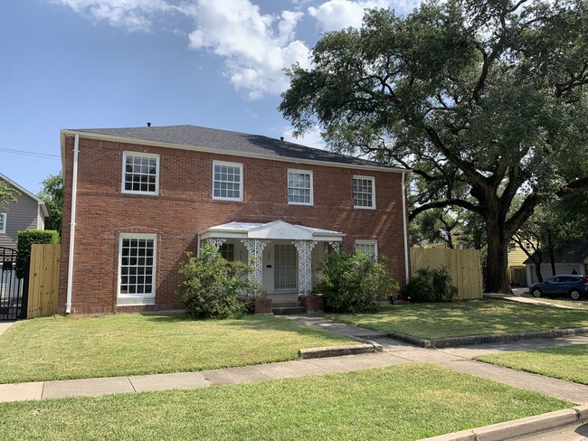 Front - 2302 Southgate Blvd Townhome