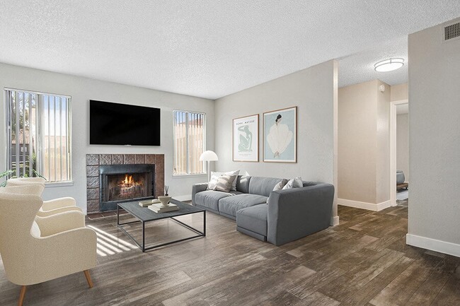 Building Photo - The Peaks on 4th Apartments