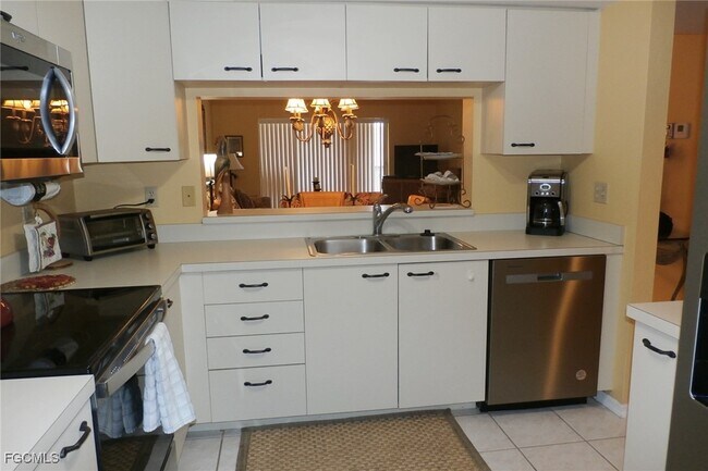 Photo - 12150 Kelly Sands Way Unit 620