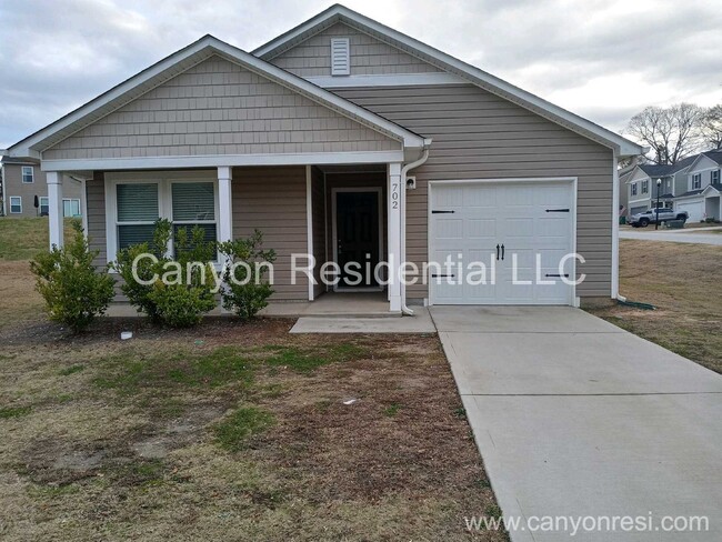 BRAND NEW single family house!3bedrooms, 3... - BRAND NEW single family house!3bedrooms, 3...