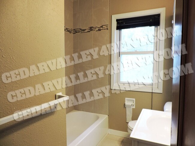 Photo - 2 bedroom, 1 bath house