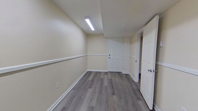 Photo - New Renovated One Bedroom Apartment