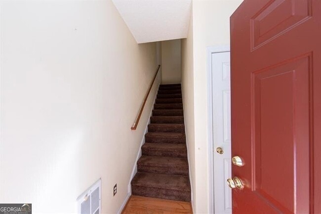 Photo - 709 Spring Heights Ln