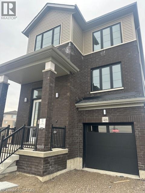 Photo - 466 Gillespie St