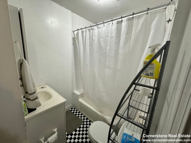 Photo - Awesome 2 Bed in Fenway