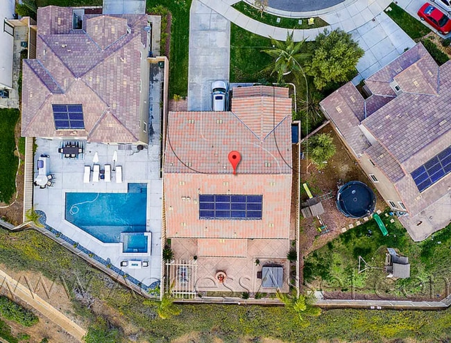 Photo - Expansive Five-Bedroom Retreat with Stunning Outdoor Living at Heather Ridge