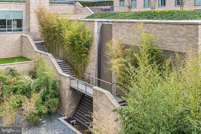 Photo - 1111 23rd St NW Unit 4C