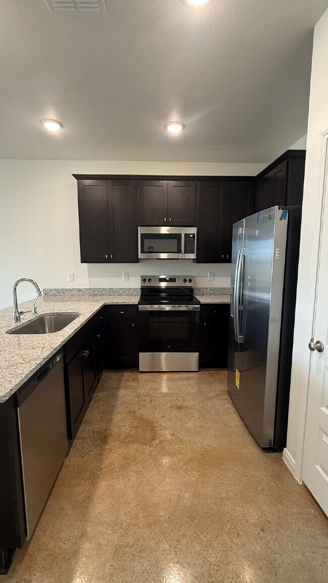 Photo - 2015 Bear Grass Rdg Rd Unit A