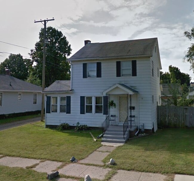 Building Photo - 828 E Irvington Ave Rental