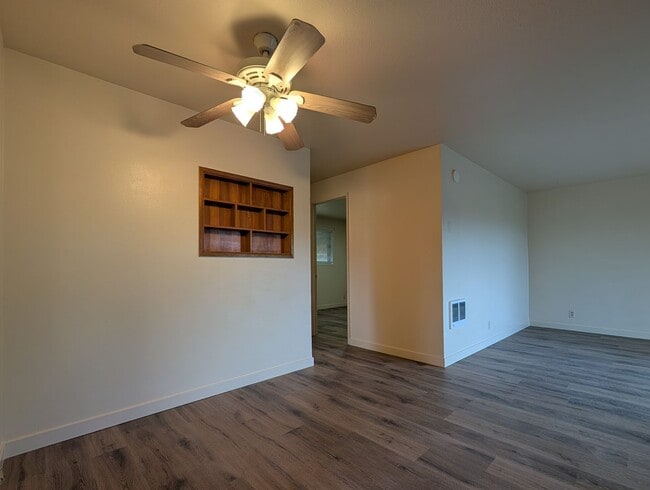 Photo - 2-Bedroom, 1-Bath Duplex In The Friendly Street Area In Eugene!