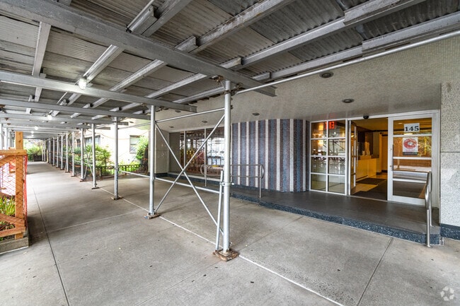 Photo - Gramercy Arms