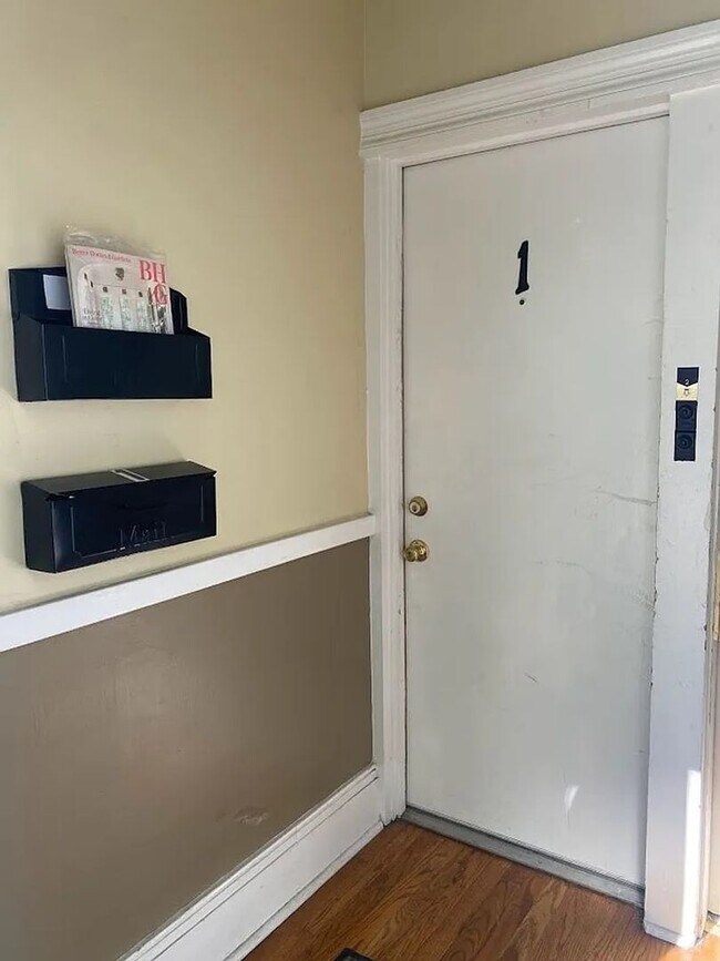 Photo - 128 S West St Unidad 128 S West St  A