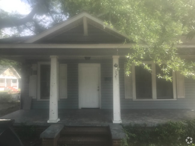 Building Photo - 326 E Chestnut St Rental