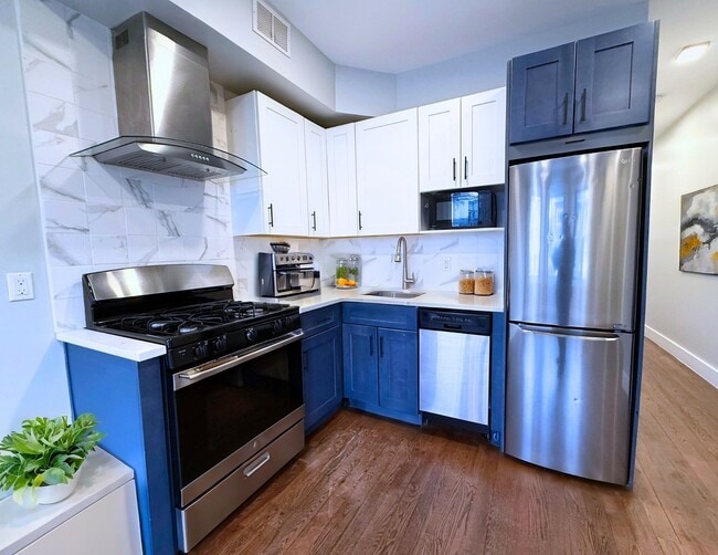 Photo - 126 RANDOLPH Ave Unidad 3L