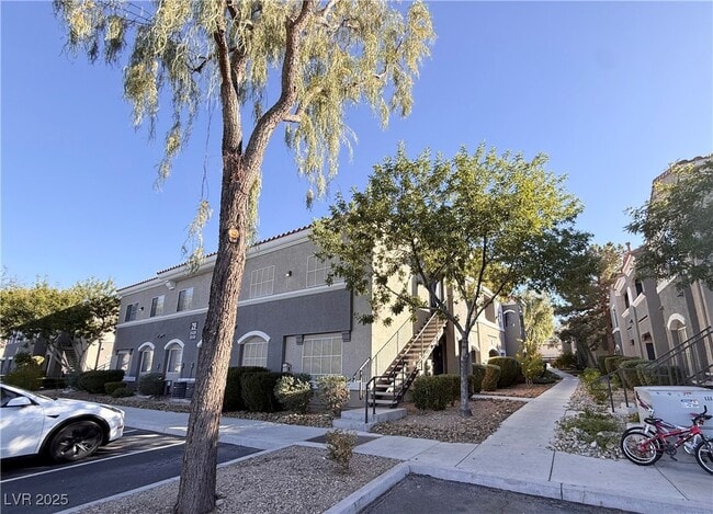 Photo - 10245 S Maryland Pkwy Unit 2213