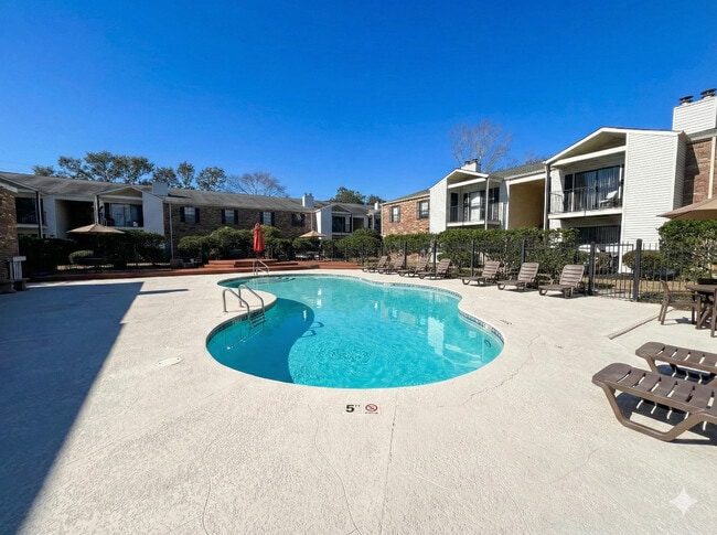 Edgewood Apartments
