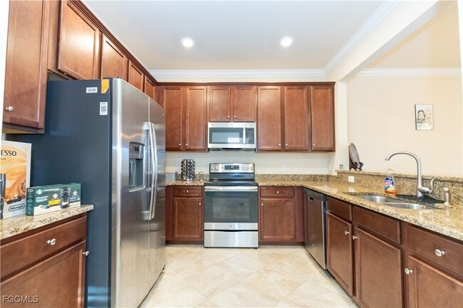 Photo - 8880 Via Isola Court