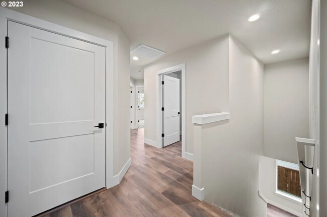 Photo - 2418 NE 2nd Ct Unit N/A