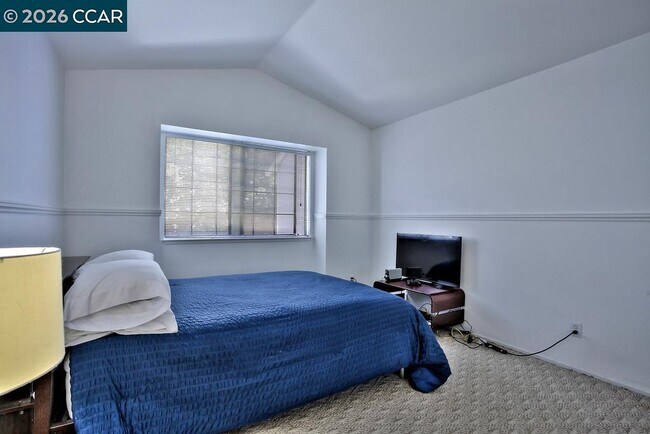 Photo - 1429 Oak Hollow Ct