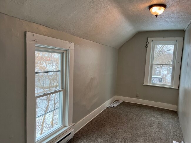 Photo - 1327 Saint Marys Ave Unidad 1327 St.Marys Avenue