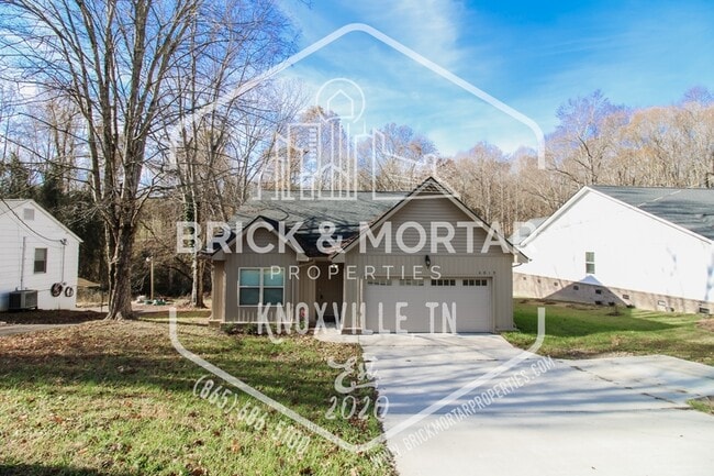 Building Photo - 4819 McCloud Rd