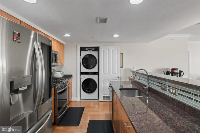 Photo - 1220 N Fillmore St Unit 909